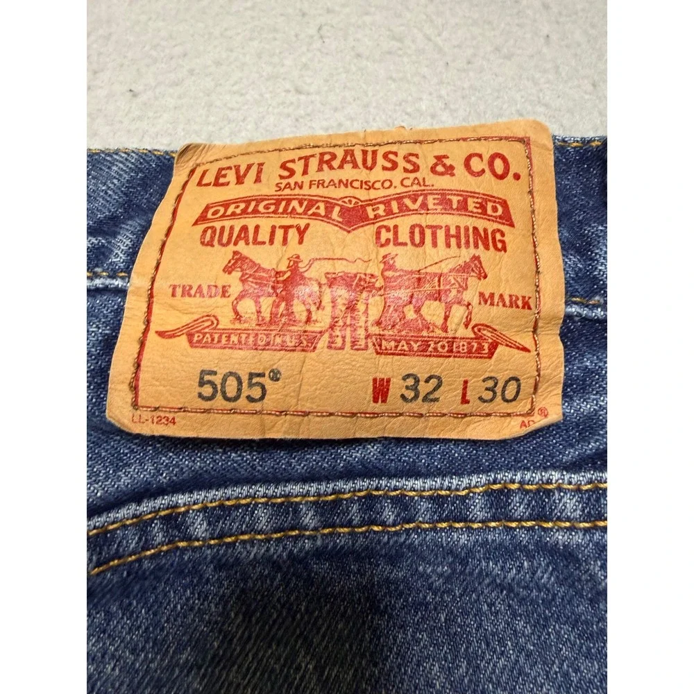 Levi's Jeans Mens 32x30 Blue 505 Regular Fit Distressed Faded Y2K Denim Pants